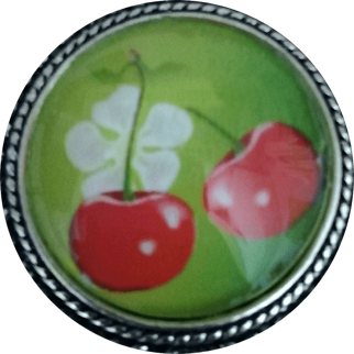 Cabochon mit Kirschen